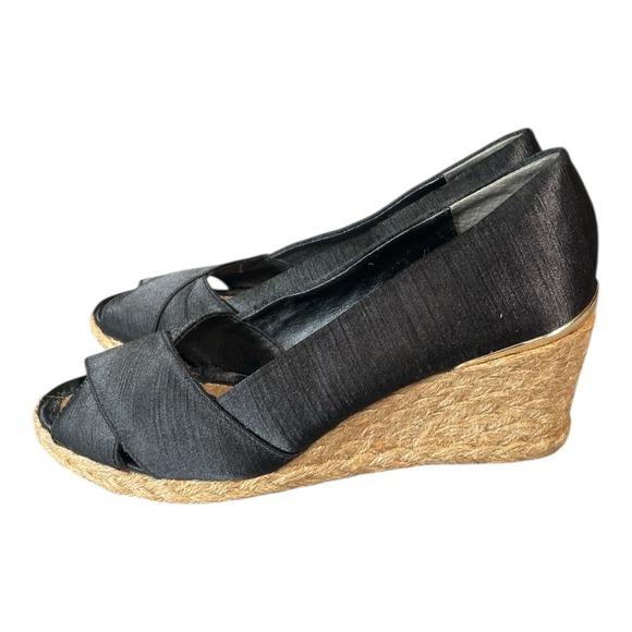 Women's Adrienne Vittadini Wedged Heeled Sandals Black Size 7.5 - Picture 3 of 6